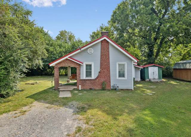 Property at 611 Wilson Ave, Lebanon, TN 37087, 2 beds, 1 bath