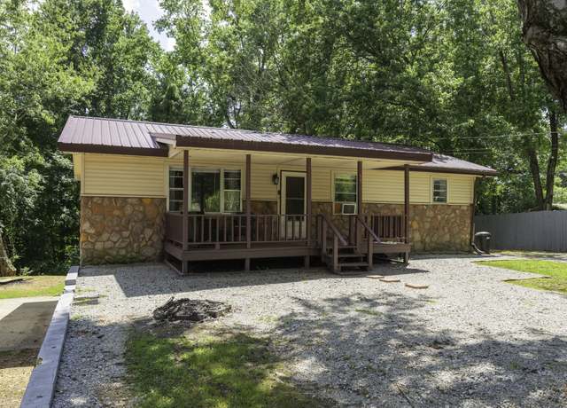 Property at 55 Lancaster Ln, Parsons, TN 38363, 2 beds, 1 bath