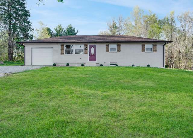 Property at 1675 Charlie Rd, Southside, TN 37171, 3 beds, 2 baths