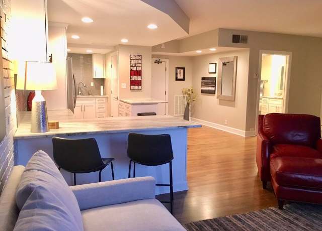 Property at 11 Music Sq E #201, Nashville, TN 37203, 1 bed, 1 bath