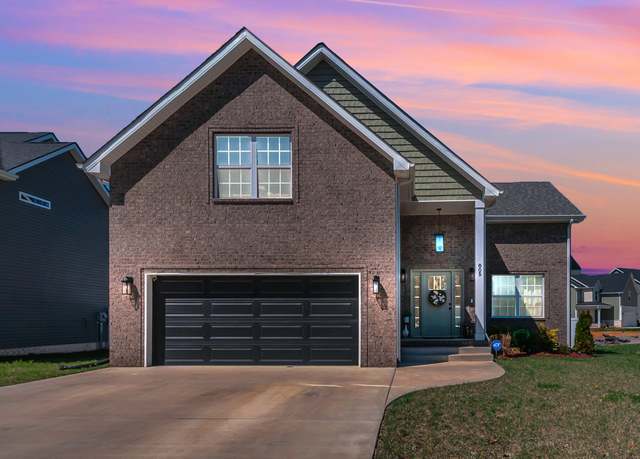 Property at 805 Limestone Way, Clarksville, TN 37043, 4 beds, 2.5 baths