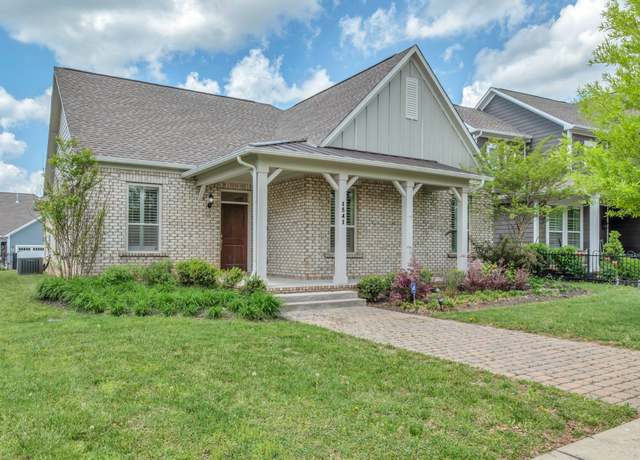Property at 1541 Drakes Creek Rd, Hendersonville, TN 37075, 4 beds, 2 baths