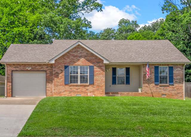 Property at 3297 N Senseney Cir, Clarksville, TN 37042, 3 beds, 2 baths