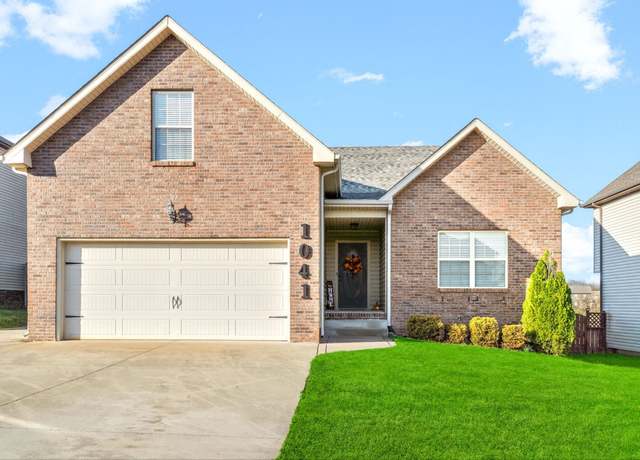 Property at 1041 Henry Place Blvd, Clarksville, TN 37042, 4 beds, 3 baths