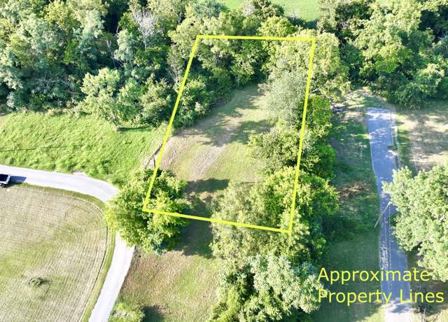 Property at 300 Crescent St, Hopkinsville, KY 42240