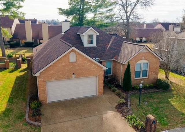 Property at 212 Lexington Way, Hermitage, TN 37076, 3 beds, 2 baths