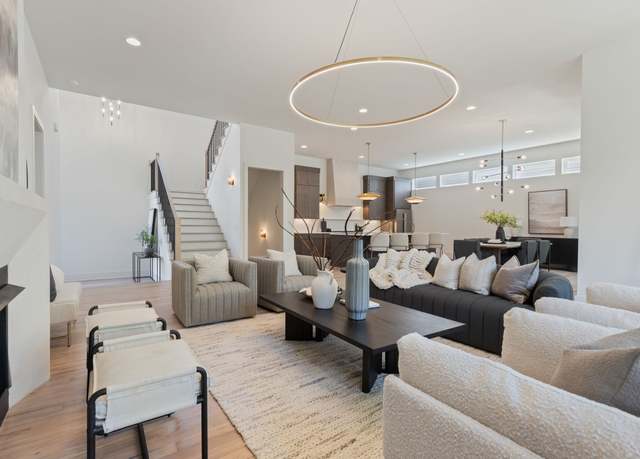 Property at 2801B W Kirkwood Ave, Nashville, TN 37204, 5 beds, 5.5 baths