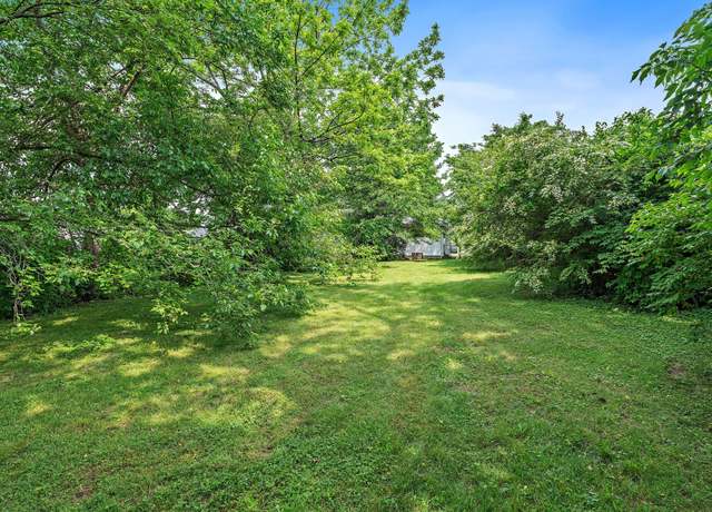 Property at 818 Stockell St, Nashville, TN 37207, 2 beds, 1 bath