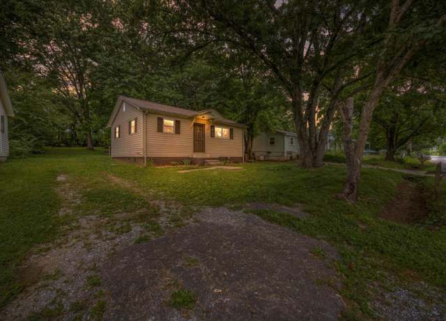 Property at 125 NE Dixie Dr, Cleveland, TN 37323, 2 beds, 1 bath