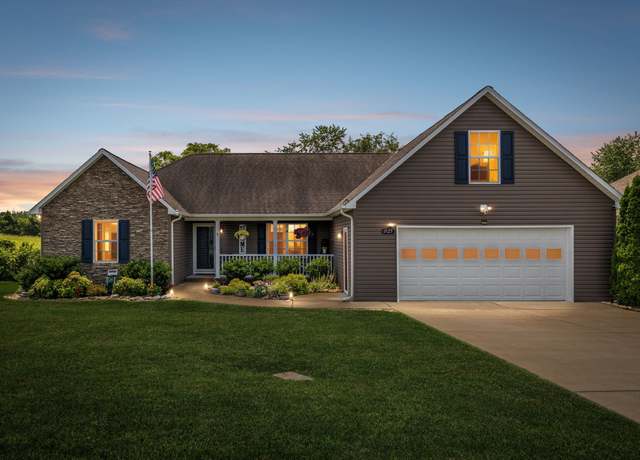 Property at 1925 Sheffield Ln, Columbia, TN 38401, 4 beds, 2.5 baths