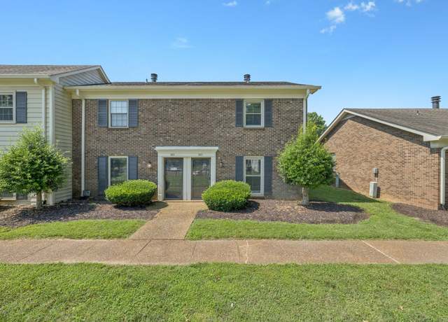 Property at 1013 E Northfield Blvd, Murfreesboro, TN 37130, 2 beds, 1.5 baths