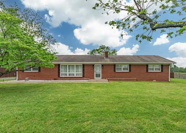 Property at 64 Camargo Rd, Fayetteville, TN 37334, 3 beds, 1 bath