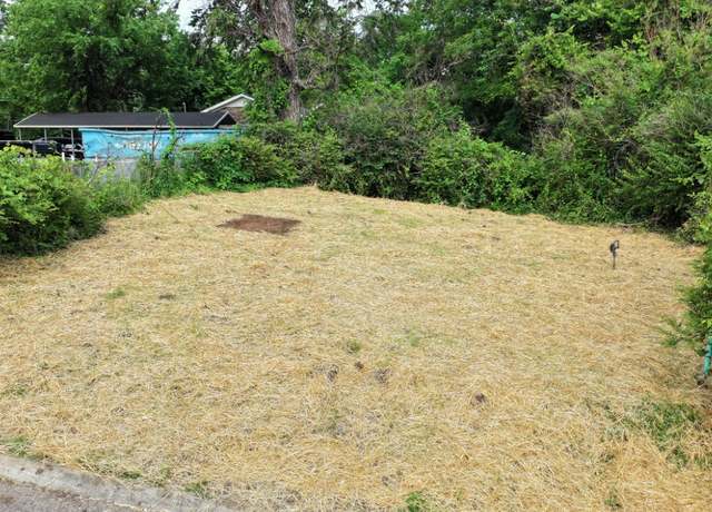 Property at 515 Hill St, Columbia, TN 38401