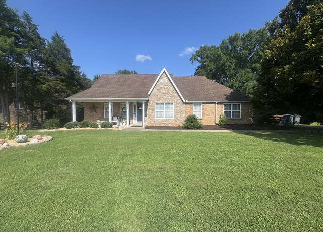 Property at 395 Mcadoo Creek Rd, Clarksville, TN 37043, 4 beds, 4 baths