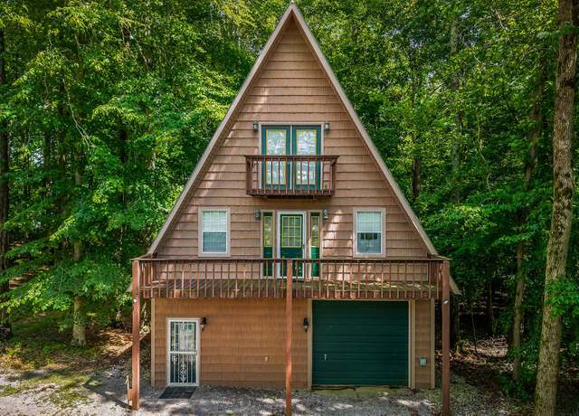 Property at 308 Cosby Parris Rd, Byrdstown, TN 38549, 1 bed, 2 baths