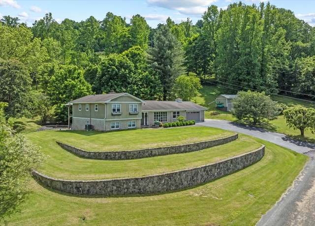 Property at 188 Panorama Heights Dr, Gainesboro, TN 38562, 5 beds, 3.5 baths