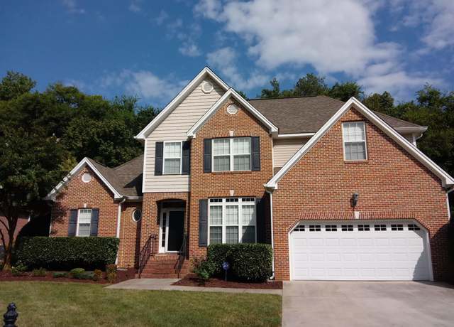 Property at 305 Horse Creek Dr, Chattanooga, TN 37405, 4 beds, 2.5 baths