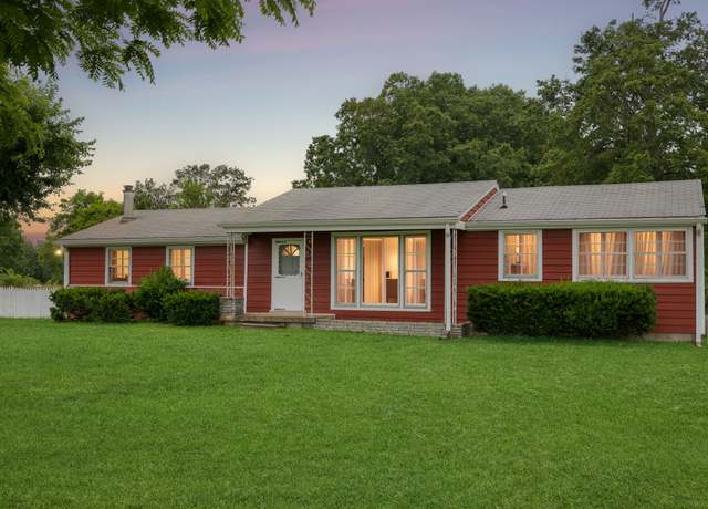 Property at 4505 Highway 47 E, White Bluff, TN 37187, 2 beds, 2 baths