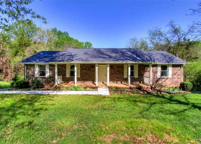 Property at 213 April Dr, Old Hickory, TN 37138, 4 beds, 3 baths
