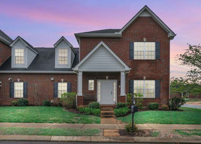 Property at 100 Abbey Ln, White House, TN 37188, 3 beds, 2.5 baths