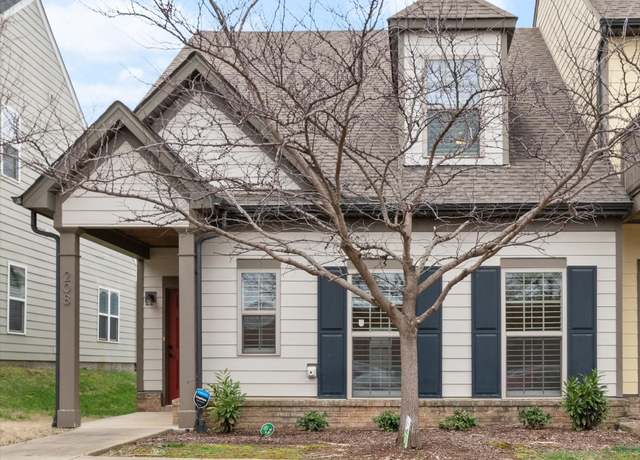 Property at 208 Walden Village Ln, Nashville, TN 37210, 3 beds, 2.5 baths