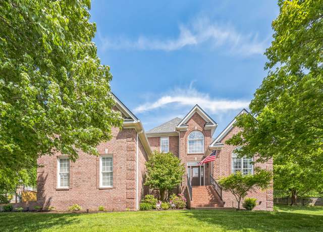 Property at 2005 Earl Pearce Cir, Mount Juliet, TN 37122, 3 beds, 4 baths