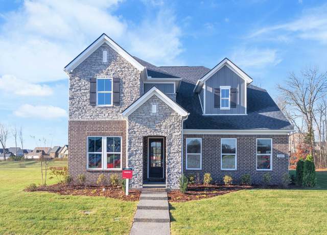 Property at 2521 Kingston Ct, Mount Juliet, TN 37122, 3 beds, 2.5 baths