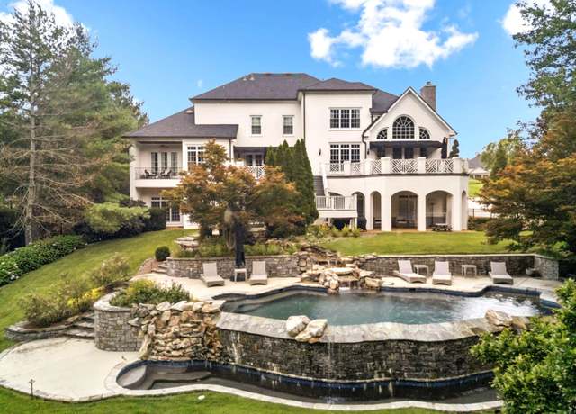 Property at 110 Woodward Hills Pl, Brentwood, TN 37027, 5 beds, 7.5 baths