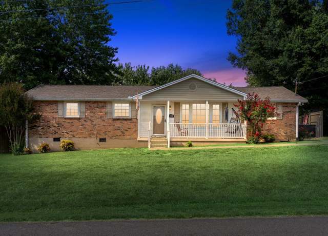Property at 1018 Interstate Park Cir, Cedar Hill, TN 37032, 3 beds, 1.5 baths