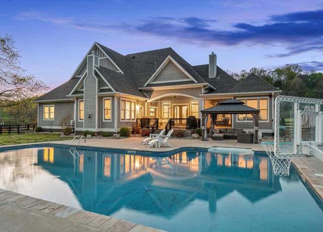 Property at 6558 Leipers Creek Rd, Columbia, TN 38401, 4 beds, 5.5 baths