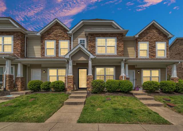 Property at 127 Cobblestone Place Dr, Goodlettsville, TN 37072, 2 beds, 2.5 baths