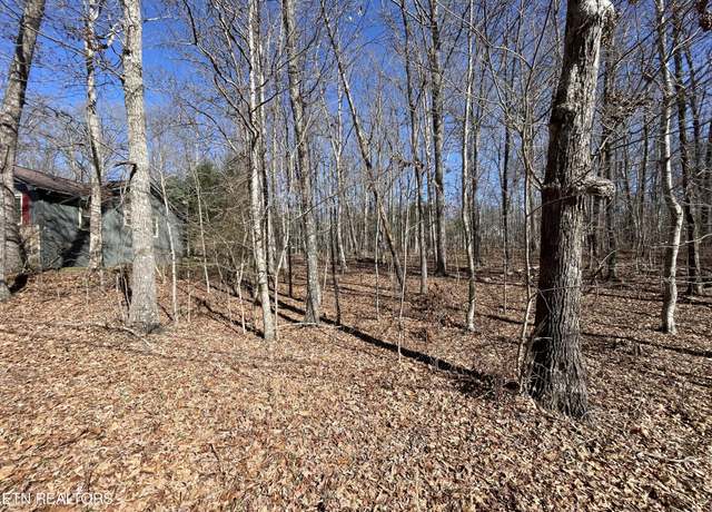 Property at 112 Lakeside Dr, Crossville, TN 38558