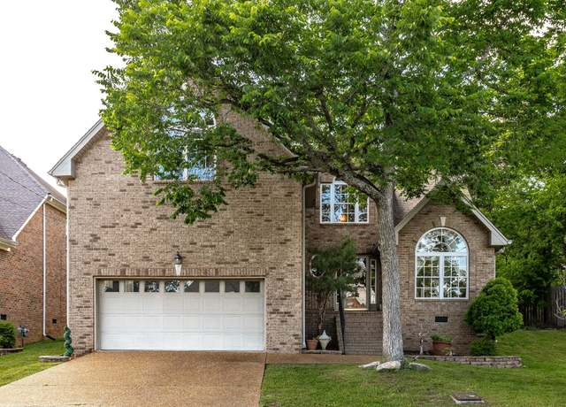 Property at 813 Travis Springs Dr, Madison, TN 37115, 3 beds, 2.5 baths