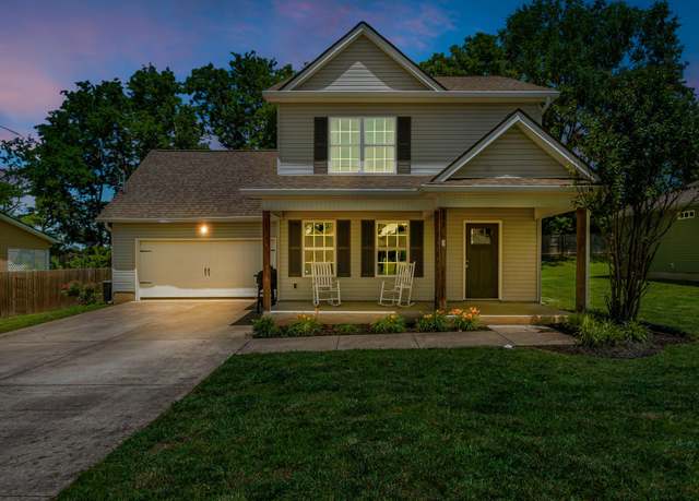 Property at 421 Willis Way, Columbia, TN 38401, 3 beds, 2.5 baths