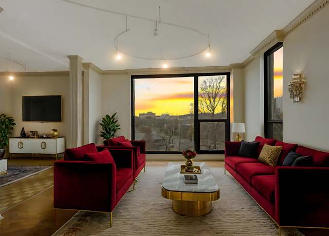 Property at 3901 West End Ave #408, Nashville, TN 37205, 2 beds, 2.5 baths