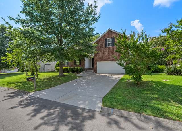 Property at 1003 Lowrey Pl, Spring Hill, TN 37174, 3 beds, 2 baths