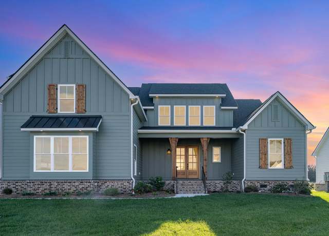 Property at 1724 Martha Washington Way, Murfreesboro, TN 37130, 5 beds, 4 baths