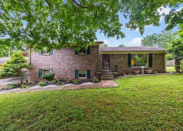 Property at 900 Camellia Dr, Columbia, TN 38401, 4 beds, 2 baths