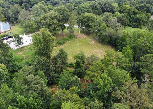 Property at 1276 Cumberland Heights Rd, Clarksville, TN 37040