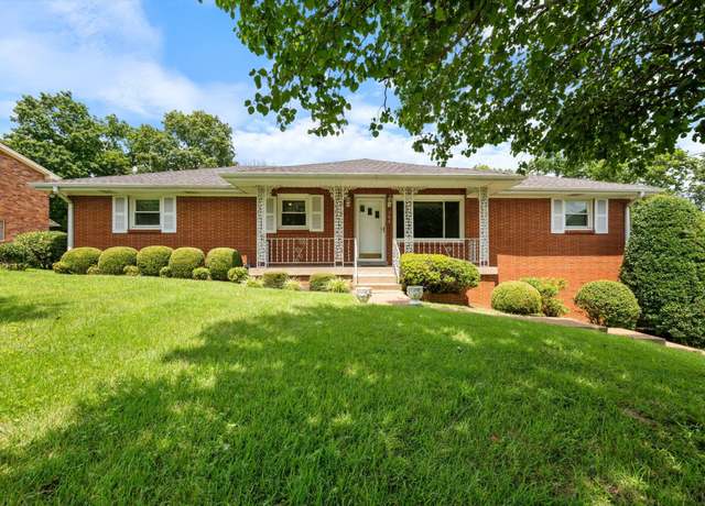 Property at 504 Harding Pl, Nashville, TN 37211, 3 beds, 2.5 baths