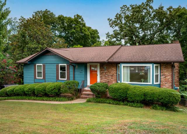 Property at 941 Sherry Cir, Hixson, TN 37343, 4 beds, 3 baths