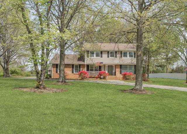 Property at 460 W Campbell Rd, Goodlettsville, TN 37072, 4 beds, 3 baths