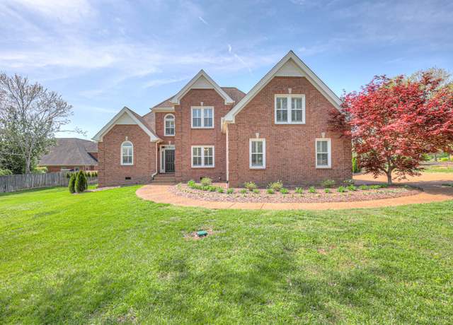 Property at 305 Eiderdown Ct, Franklin, TN 37064, 3 beds, 2.5 baths