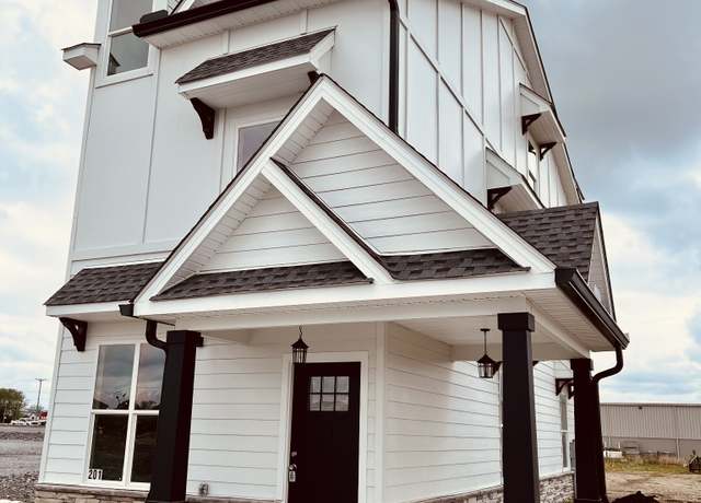 Property at 204 Carlton Ln, Lebanon, TN 37090, 4 beds, 3.5 baths