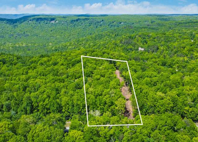 Property at 540 Cumberland Cove Rd, Monterey, TN 38574