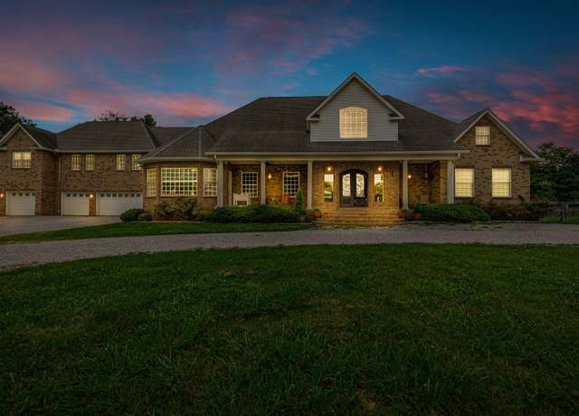 Property at 790 Blooming Grove Rd, Pulaski, TN 38478, 6 beds, 5.5 baths