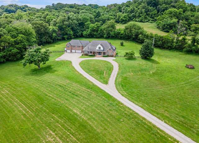 Property at 790 Blooming Grove Rd, Pulaski, TN 38478, 6 beds, 5.5 baths