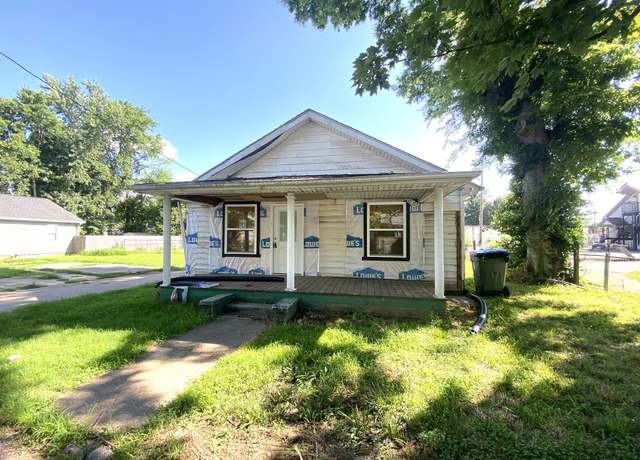 Property at 807 Maple Ct, Hopkinsville, KY 42240, 3 beds, 1 bath