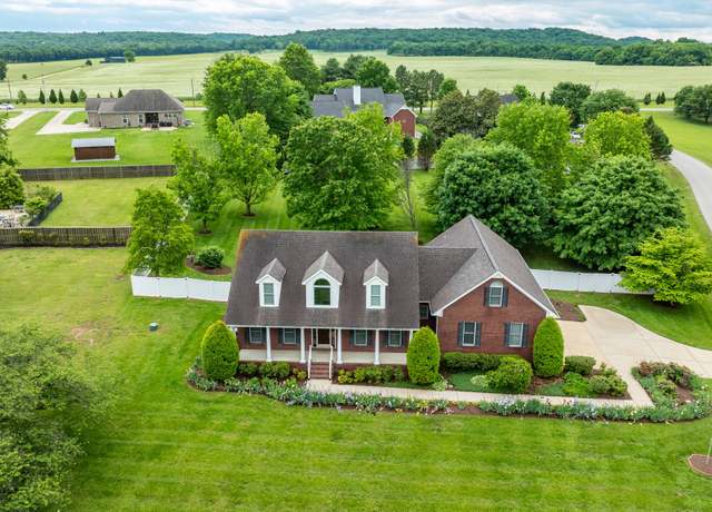 Property at 6500 Breckenridge Cv, Columbia, TN 38401, 4 beds, 3 baths