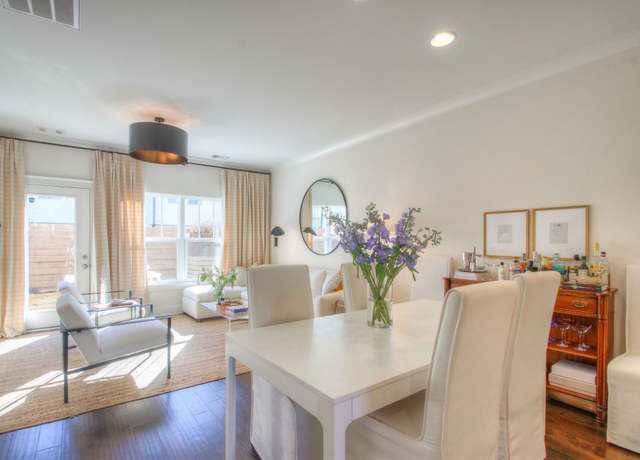 Property at 312 W Mill Dr, Nashville, TN 37209, 2 beds, 2.5 baths